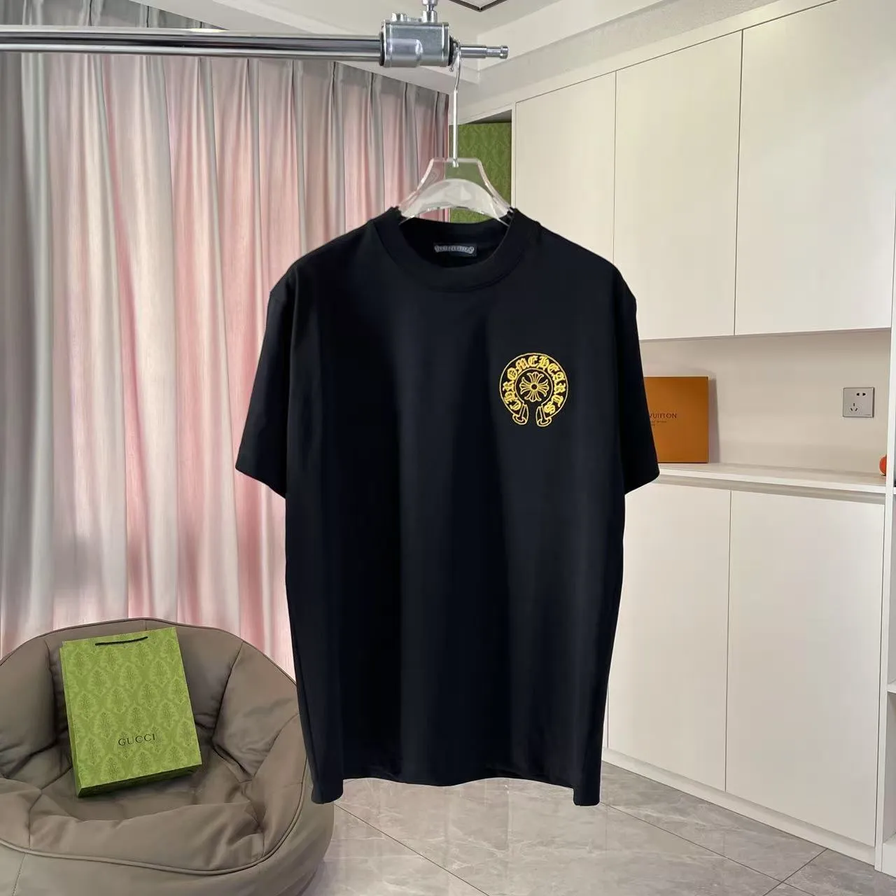 🅿️200 ch Cro* 2025 summer new style Sanskrit horseshoe cross cross vacuum embroidery short-sleeved t-shirt customized fabric 300g same style for men and women Size: S M L XL XXL Five codes Color: black white